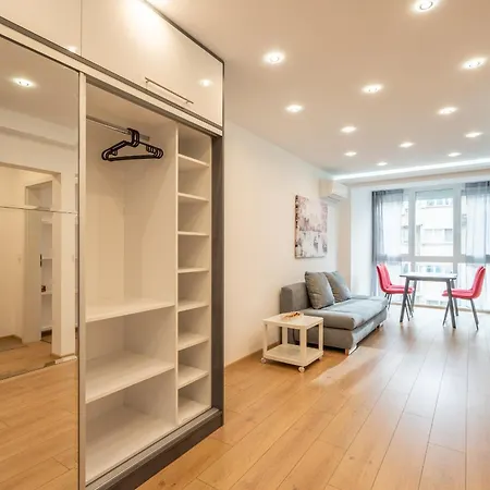 Zenith Apartment Sofia